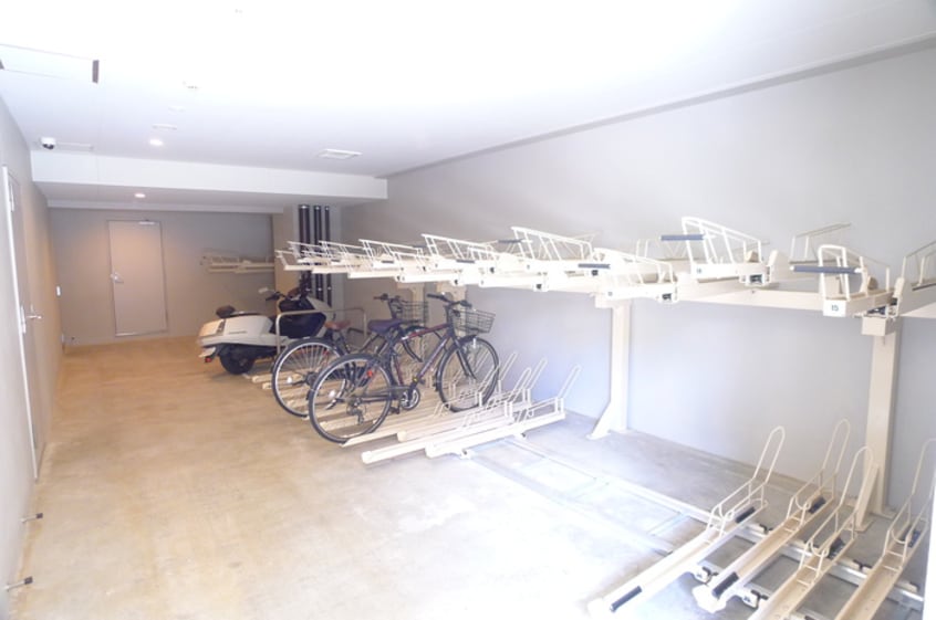 駐輪場 プライマル上野・稲荷町