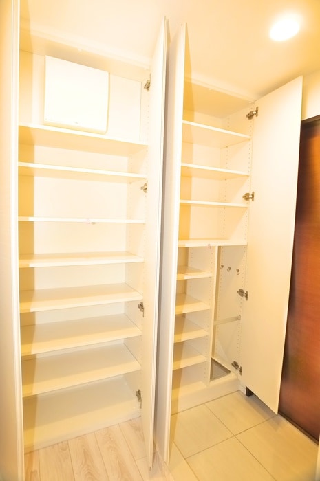 靴箱 プライマル上野・稲荷町