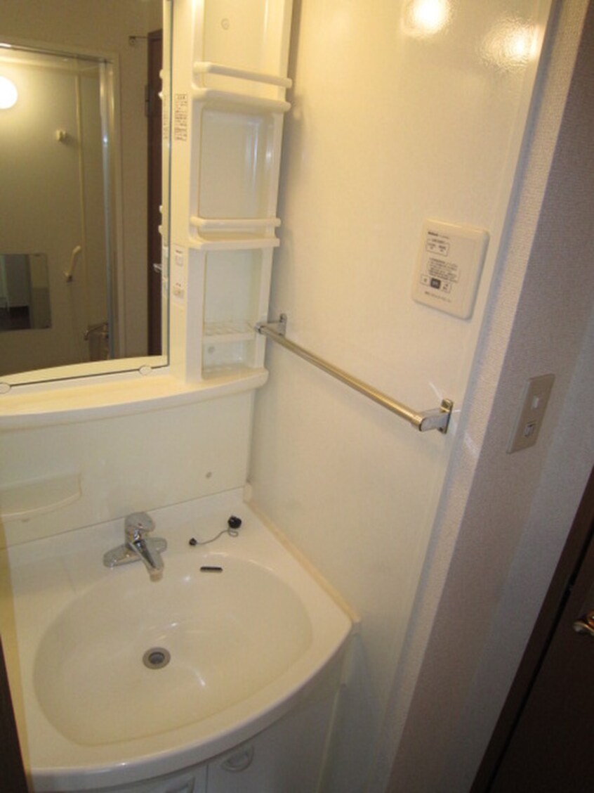 洗面 モンタ－ニャ