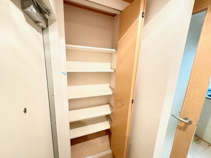 靴箱 メゾン・ド・F