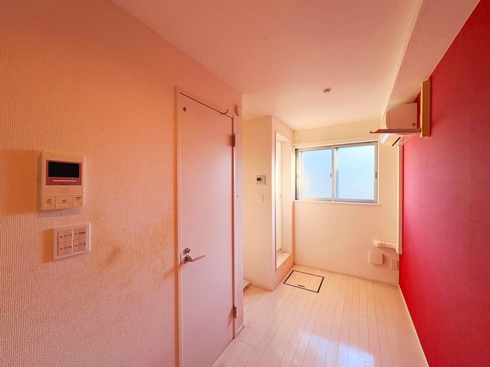 居室 ｻｰｸﾙﾊｳｽ谷在家