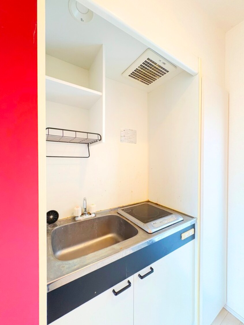 キッチン ｻｰｸﾙﾊｳｽ谷在家