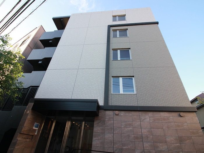 外観写真 ｽﾃｰｼﾞﾌｧｰｽﾄ平和台（210）