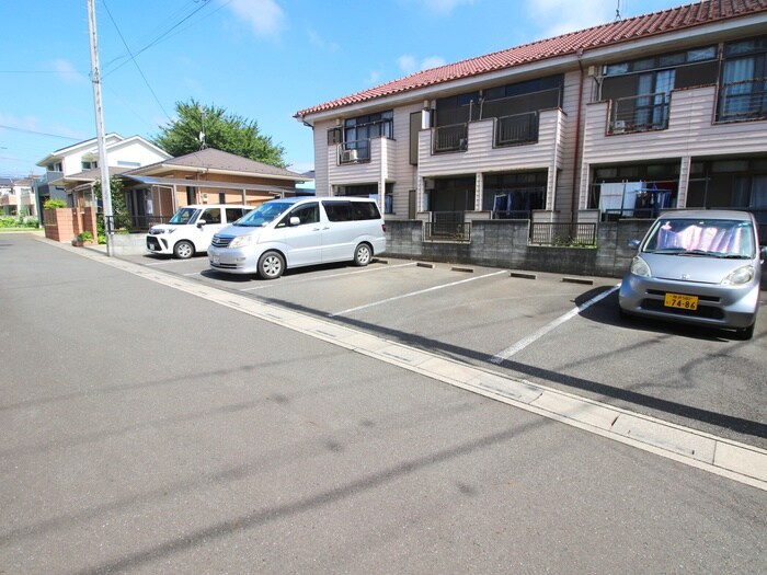 駐車場 サンハイツ