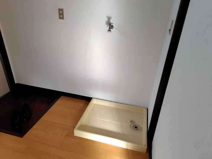 洗濯機置場 クロ－バ－フラット ２