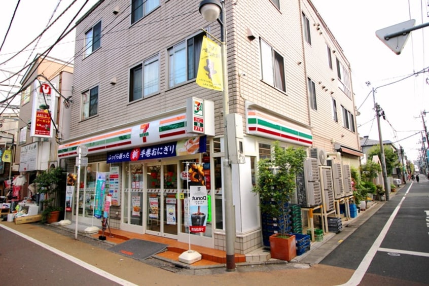 セブンイレブン学芸大学駅東店(コンビニ)まで220m シ－ダ－ズ・フォレスト
