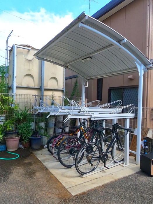 駐輪場 第一フラワーマンション