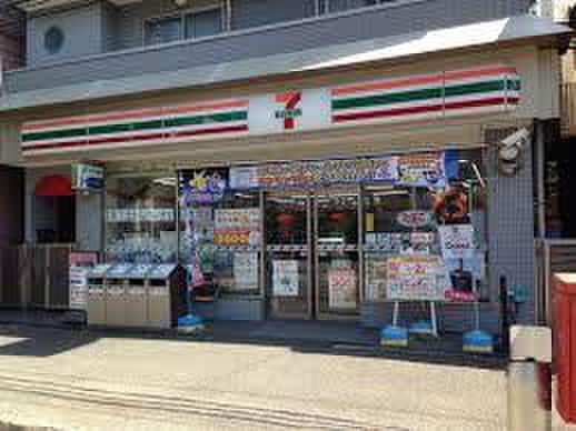 セブンイレブン(コンビニ)まで146m Comfort大口