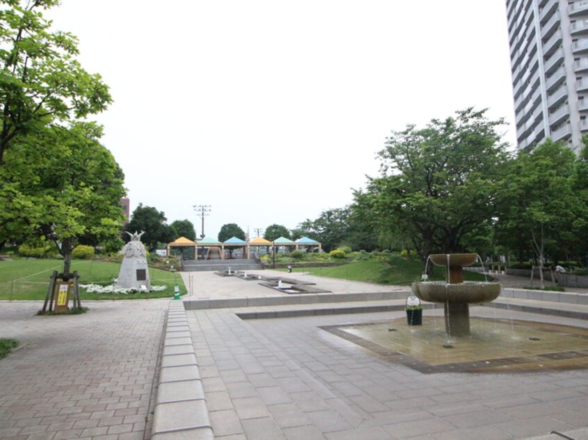 中央公園(公園)まで105m 渡辺コーポ