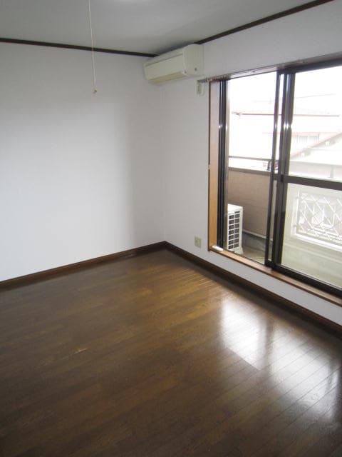 居室 リヴァ－ジュ湘南