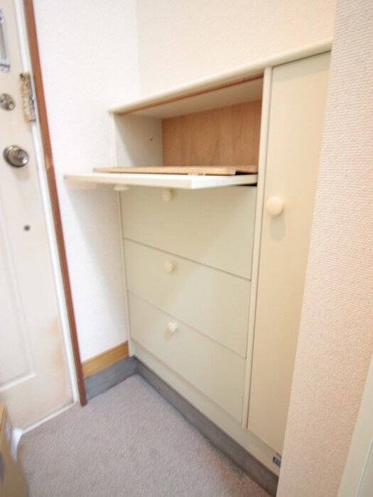 靴箱 シャト－ロマネ