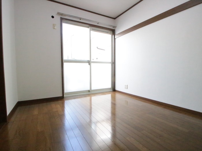 居室 アミューズ磯子壱番館