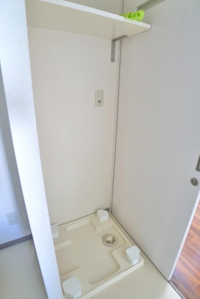 洗濯機置場 いずみマンション
