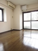 居室 サンヒルズ