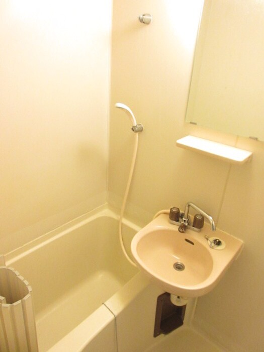 バス／シャワールーム等 サンヒルズ