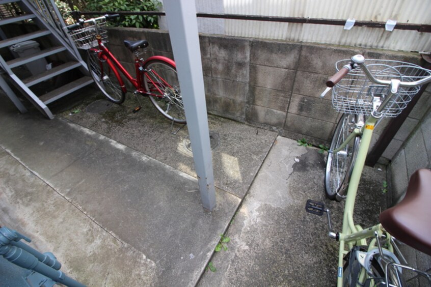 駐輪場 グランビア