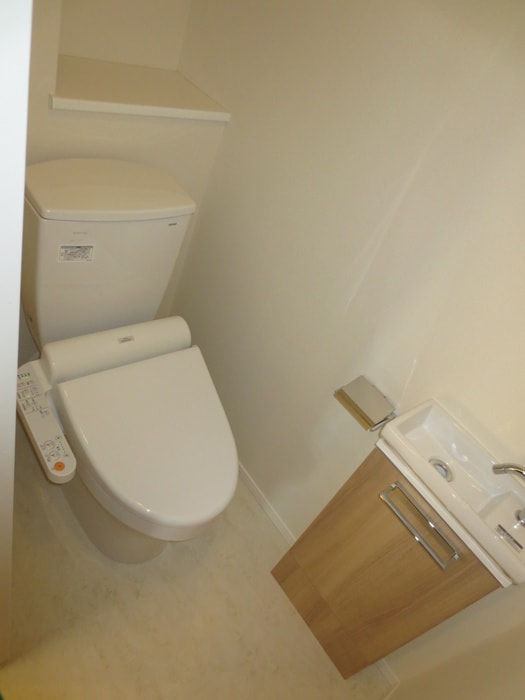 トイレ パークアクシス横浜山下町