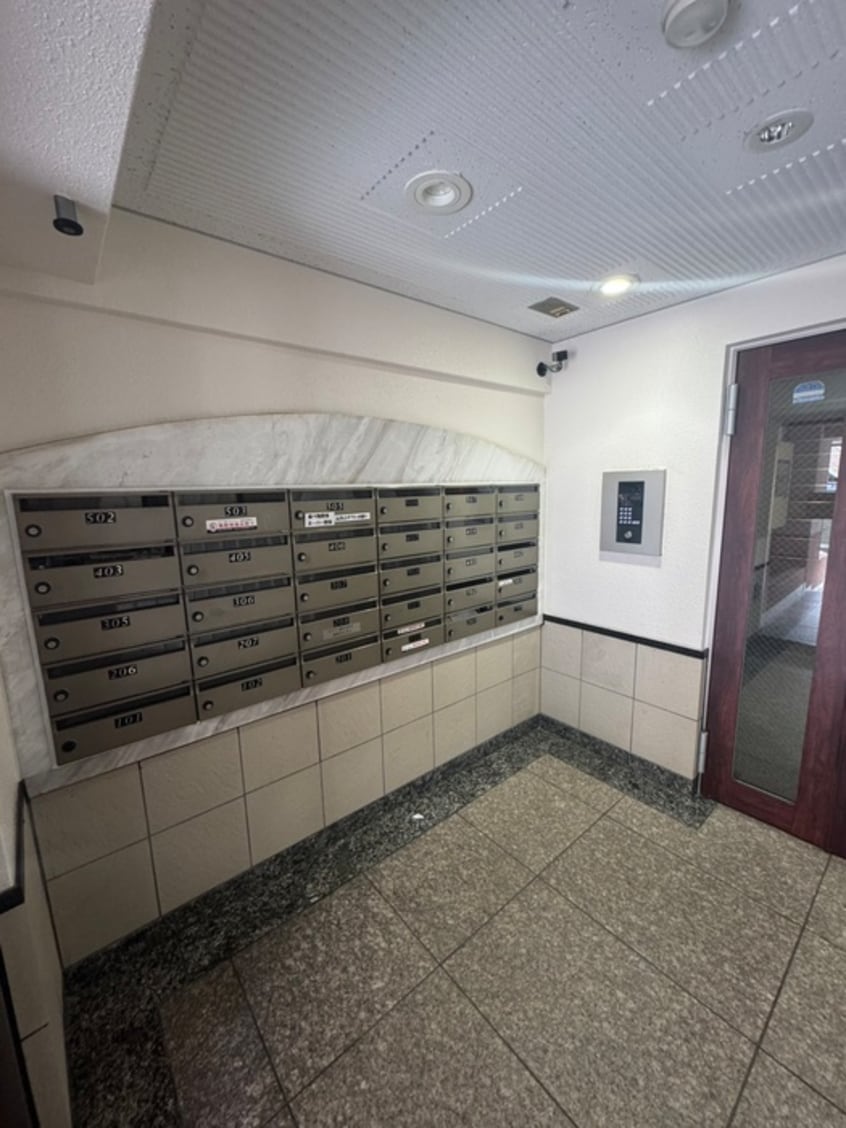 エントランス部分 エンプレス