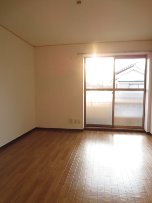 居室 ファミ－ル本郷