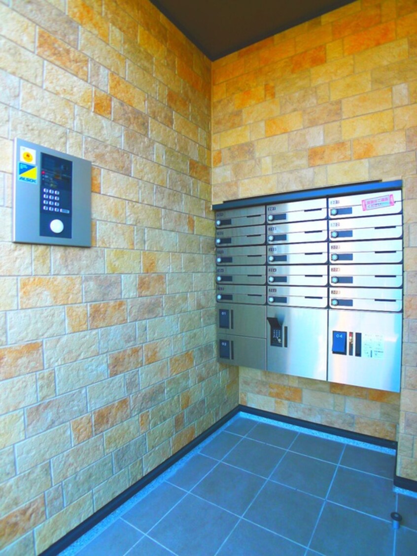 エントランス部分 ジェルメM