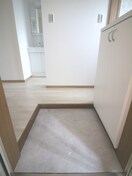 玄関 シャトレ中野