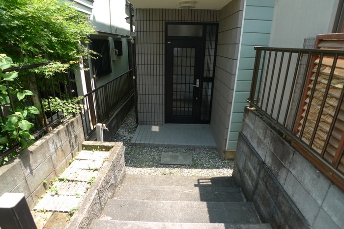 エントランス部分 新澤貸家