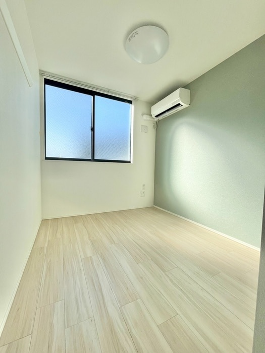 居室 アルシオーネA