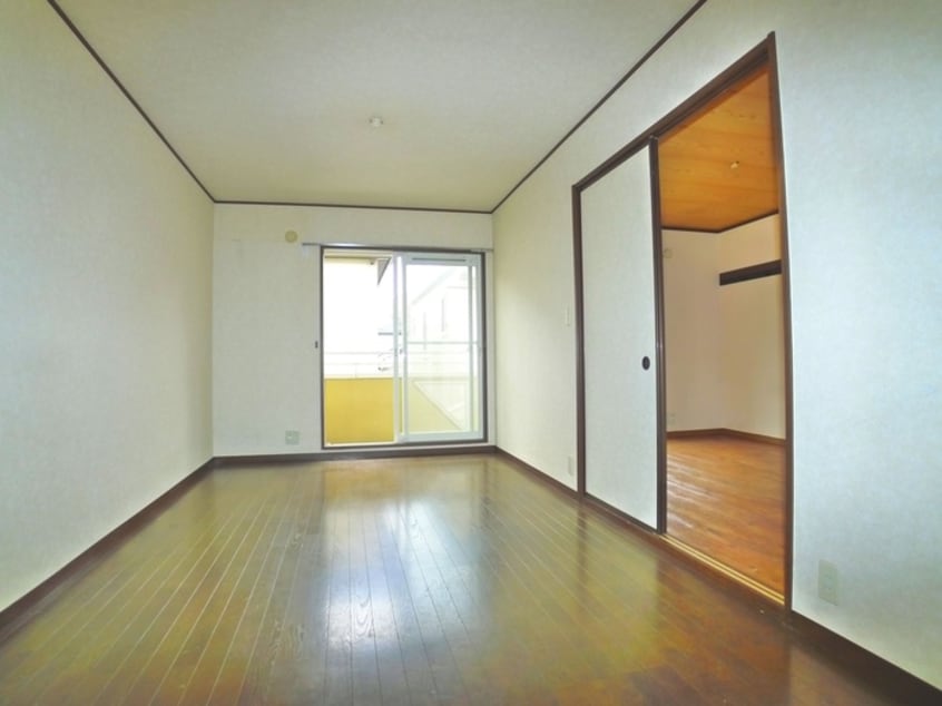 居室 ベルグランタナカ