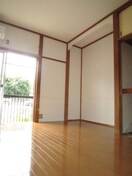 居室 グリ－ンハイツ