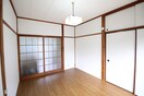 居室 グリ－ンハイツ