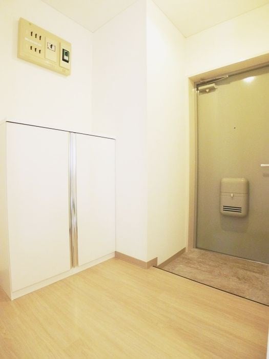 玄関 オ－クヒルズ