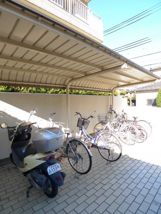 建物設備 オ－クヒルズ