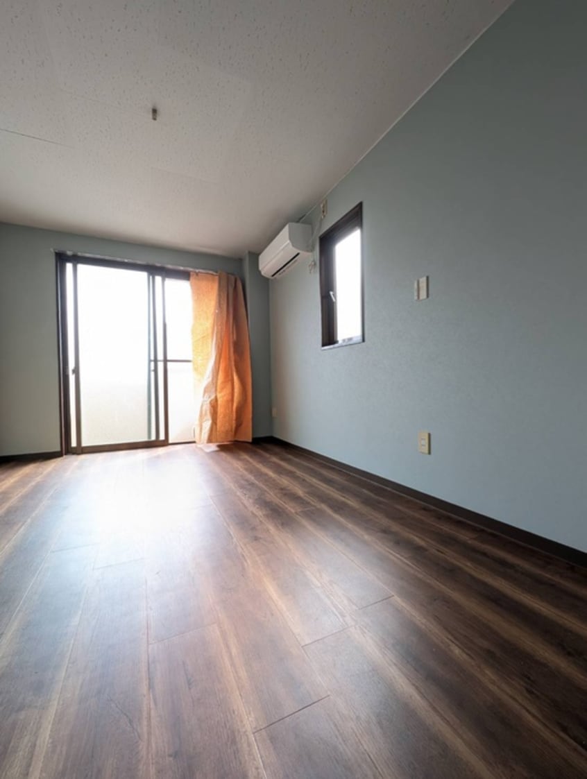 居室 シャンヴォ―ルＩＺＵＭＩ