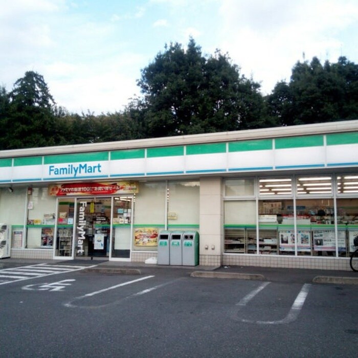 ファミリーマート 国分寺府中街道店(コンビニ)まで170m 尾崎レジデンス