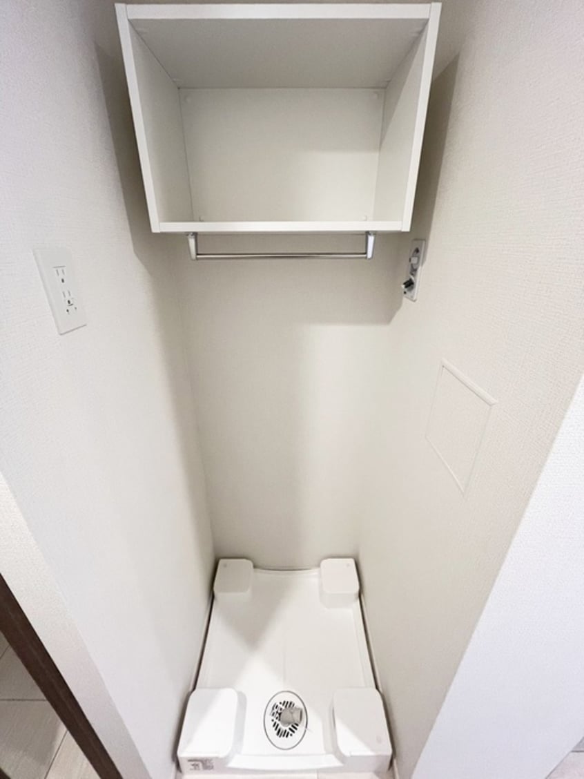 洗濯機置場 グランカーサ三ノ輪Ⅳ