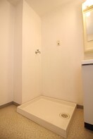 洗濯機置場 グレイストーエイ