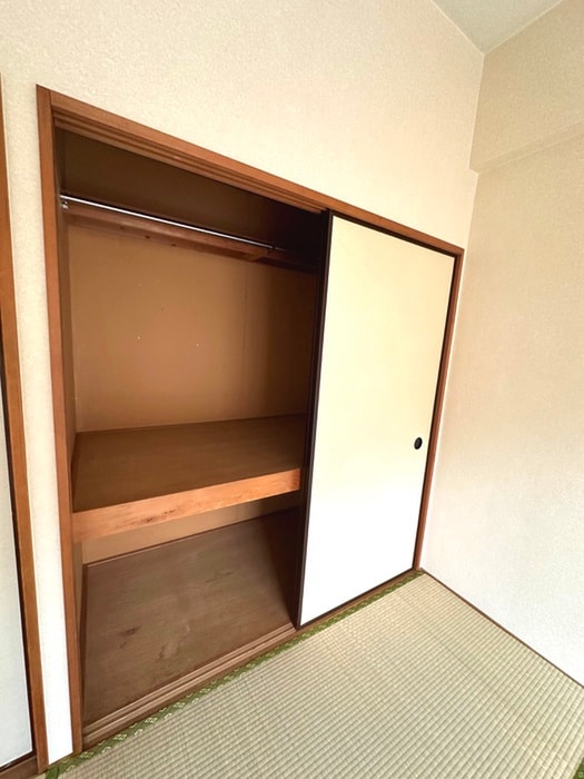 収納 グレイストーエイ