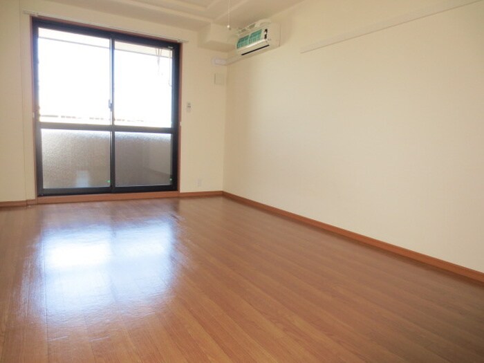 居室 パラシオン平塚