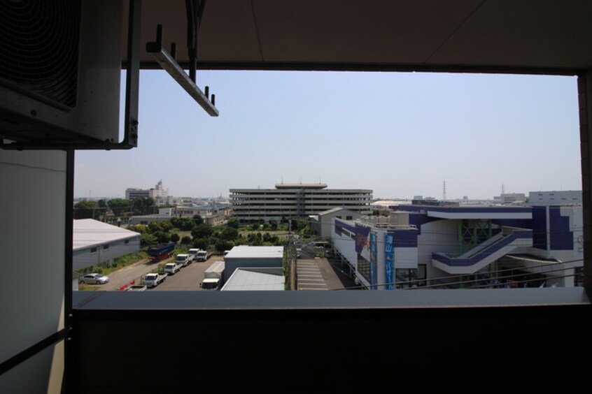 室内からの展望 パラシオン平塚