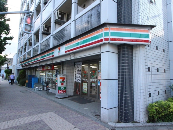 セブンイレブン目黒中央町1丁目店(コンビニ)まで468m エスタシオンナカノ