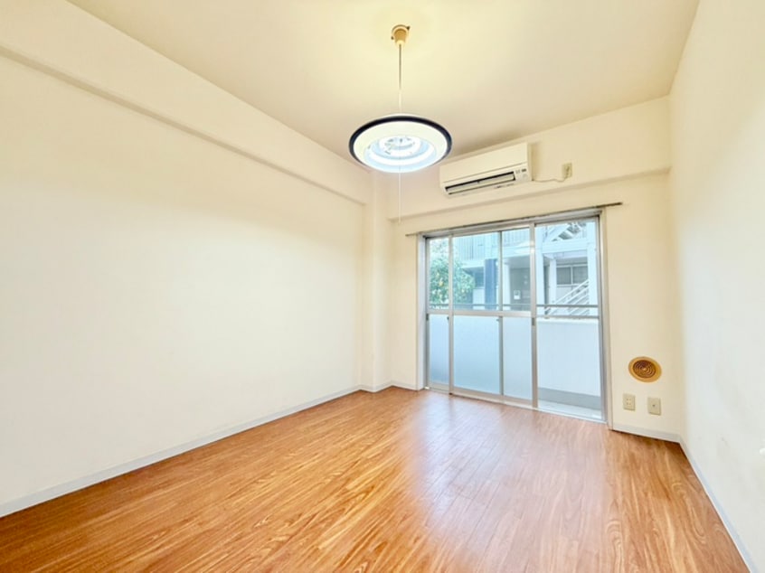 居室 ジュネス３