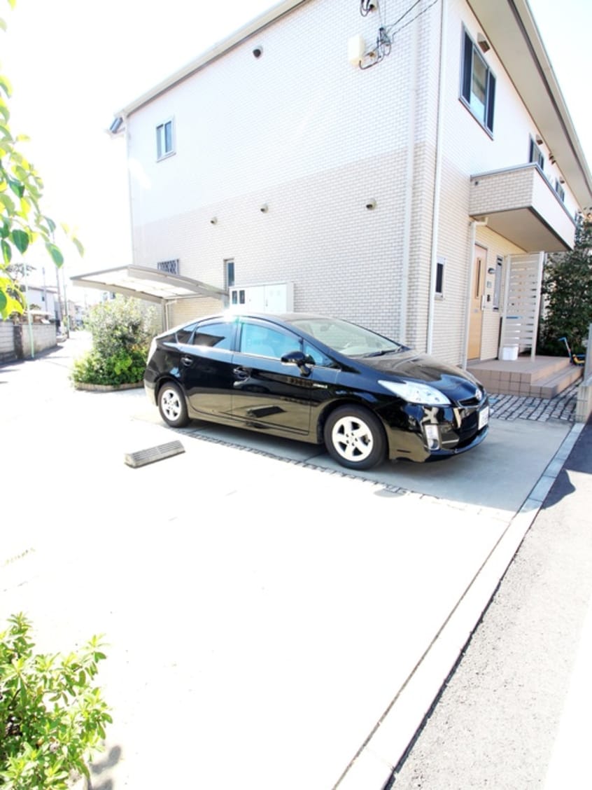 駐車場 パラソルかすみ