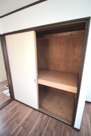 収納 ハイツ領家