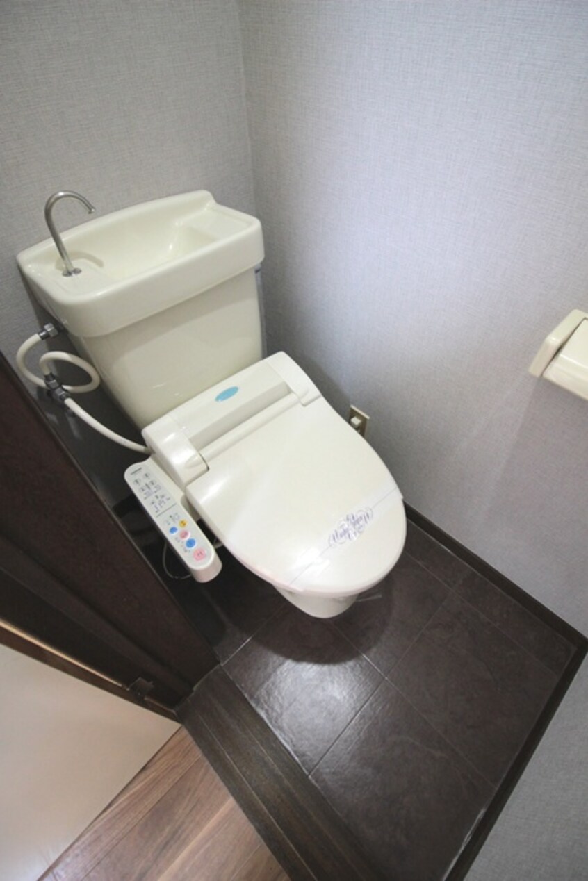 トイレ ハイツ領家