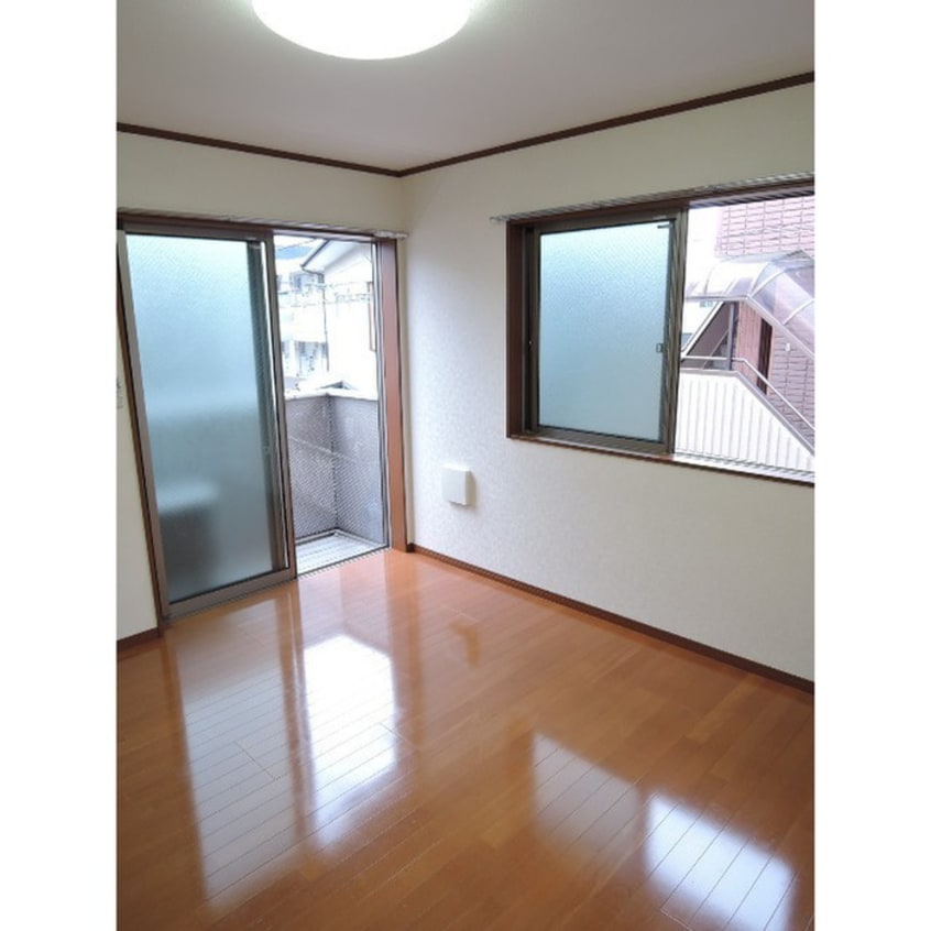 居室 アムール　グリーン