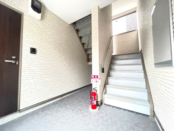 エントランス部分 ジーメゾンヒルズ五井中央西