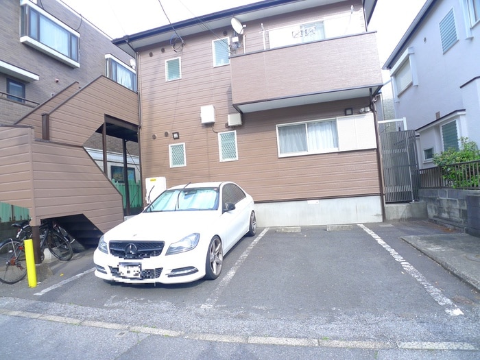 駐車場 ブライトウインドーハイツ