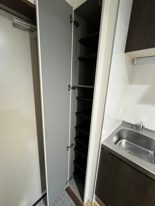 靴箱 Historia仲宿