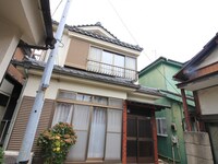 幸町1丁目貸家