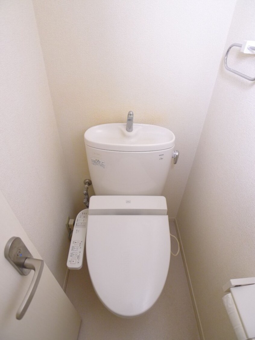 トイレ 高砂スカイマンション(1008)